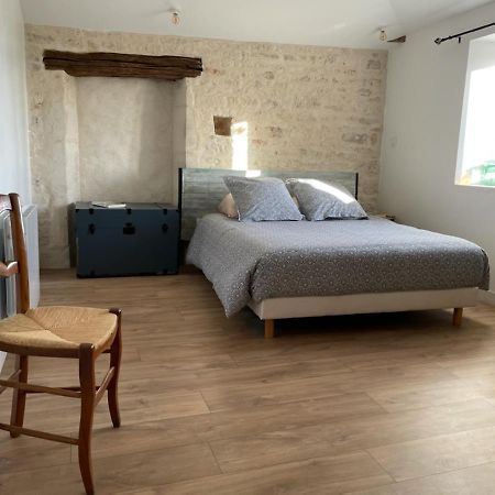 La Commanderie Des Templiers Gite 4 Etoiles Saint-Etienne-de-Brillouet Ngoại thất bức ảnh